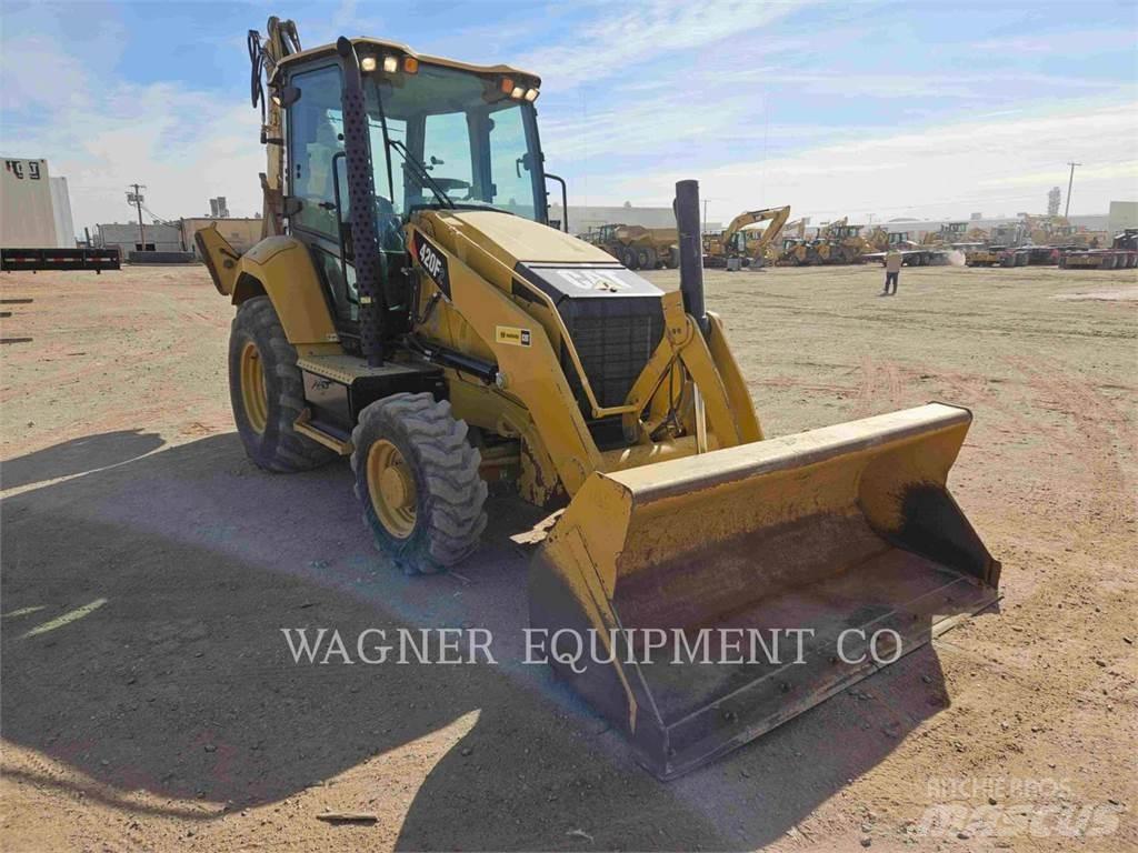 CAT 420F2ST Товарач със заден ексватор