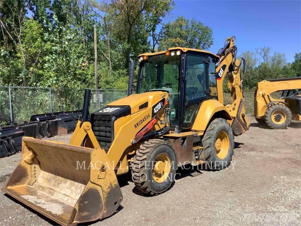 CAT 420F2ST Товарач със заден ексватор