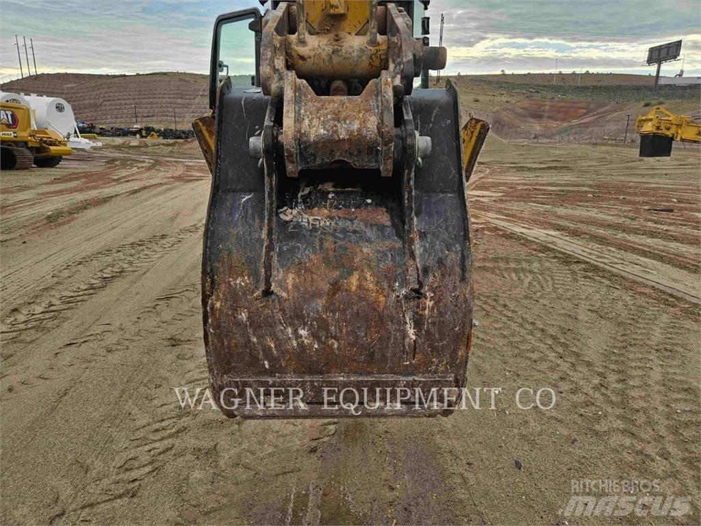 CAT 420F2ST Товарач със заден ексватор