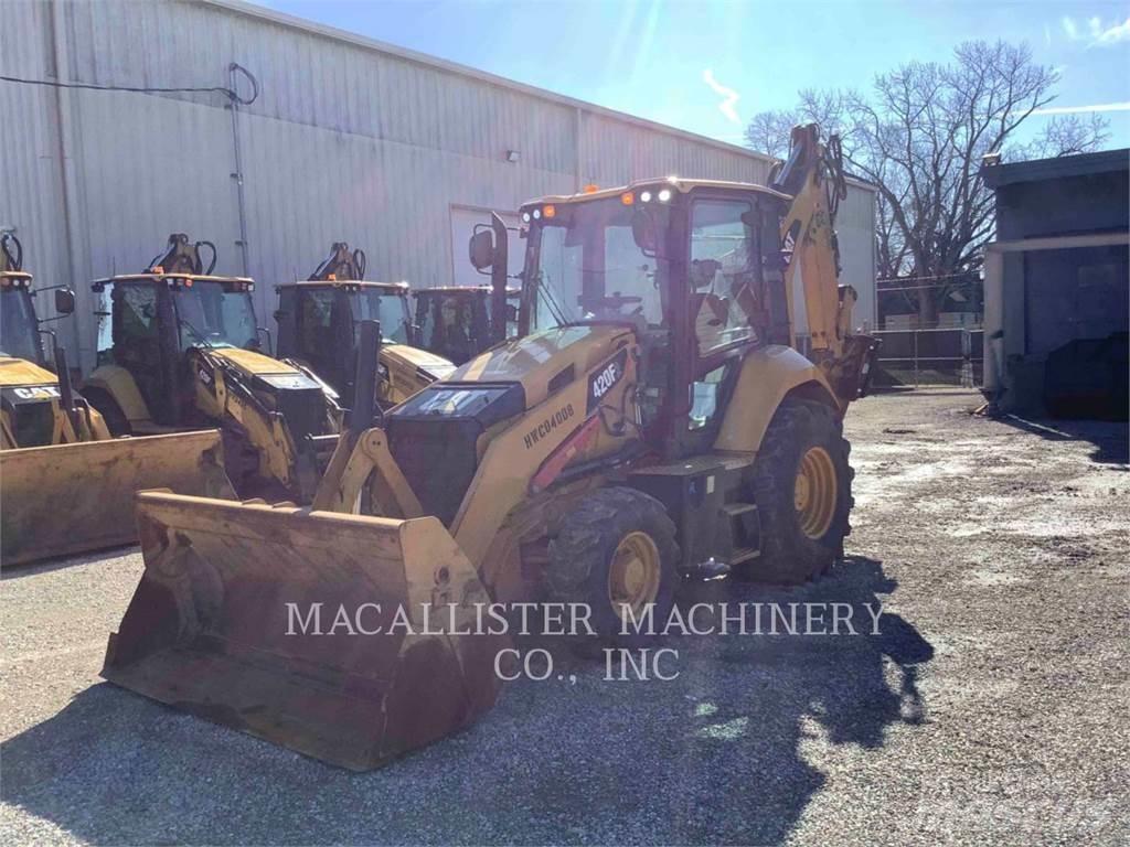CAT 420F2ST Товарач със заден ексватор
