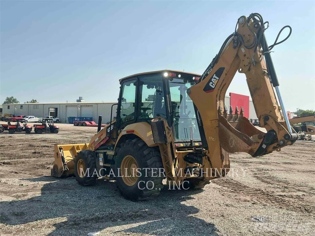 CAT 420F2ST Товарач със заден ексватор