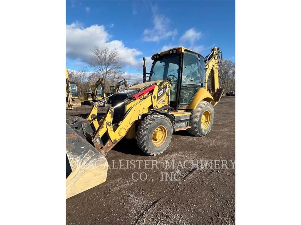 CAT 420FIT Товарач със заден ексватор