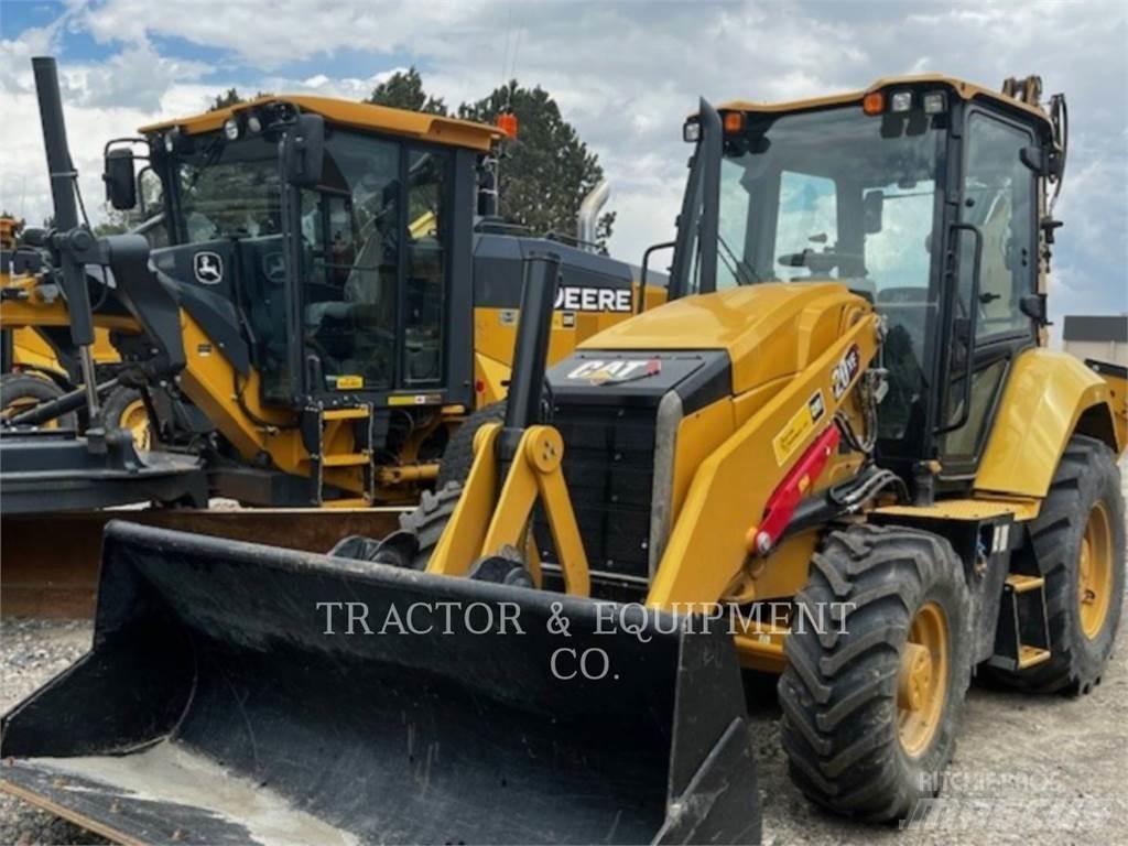CAT 420XE Товарач със заден ексватор