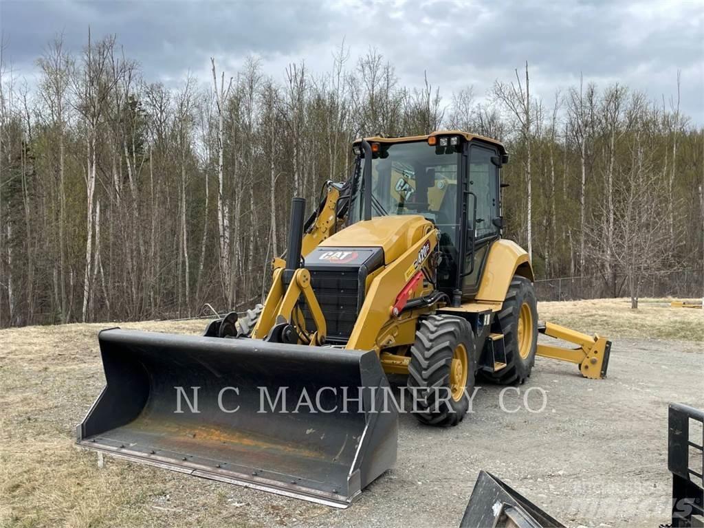 CAT 420XE Товарач със заден ексватор