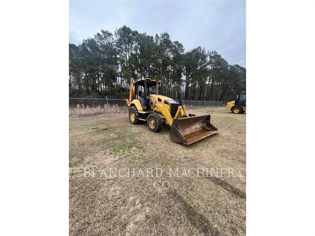 CAT 420XE Товарач със заден ексватор