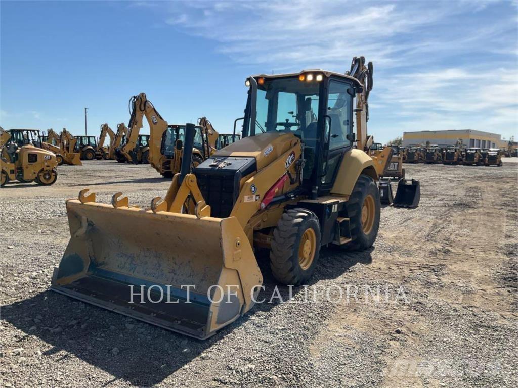 CAT 420XE Товарач със заден ексватор