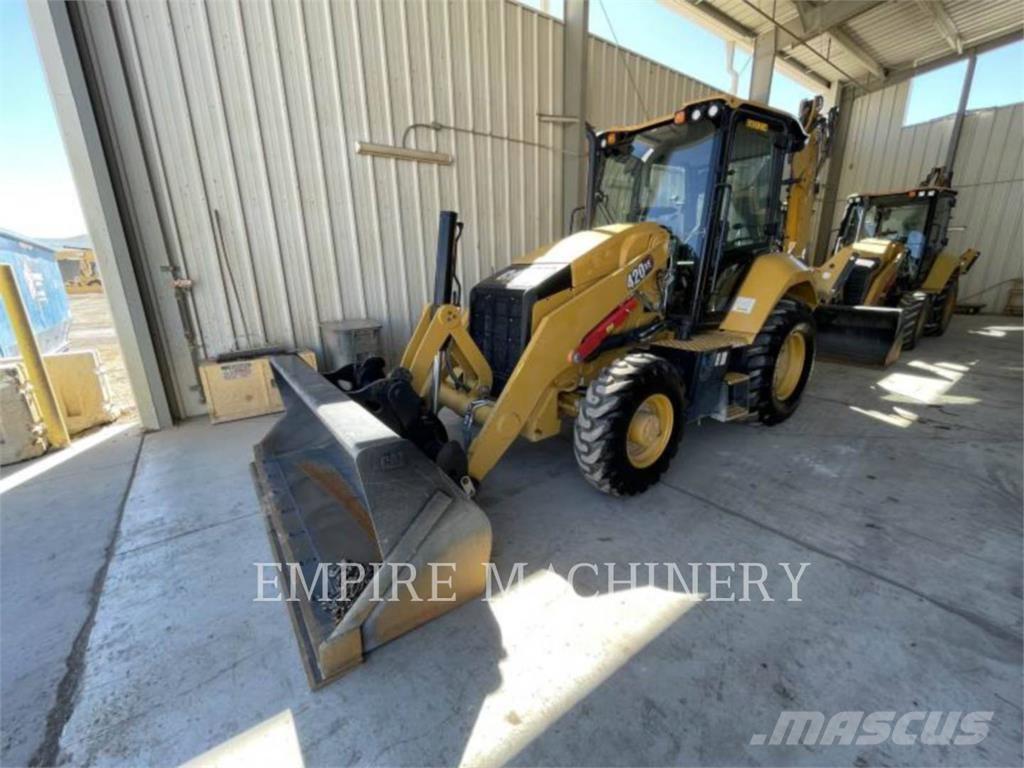 CAT 420XE4ECIP Товарач със заден ексватор