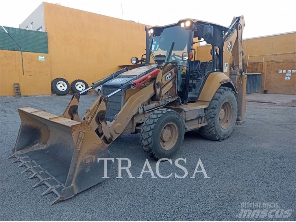 CAT 426 Товарач със заден ексватор