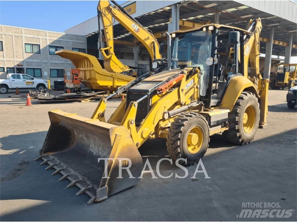 CAT 426 F 2 Товарач със заден ексватор