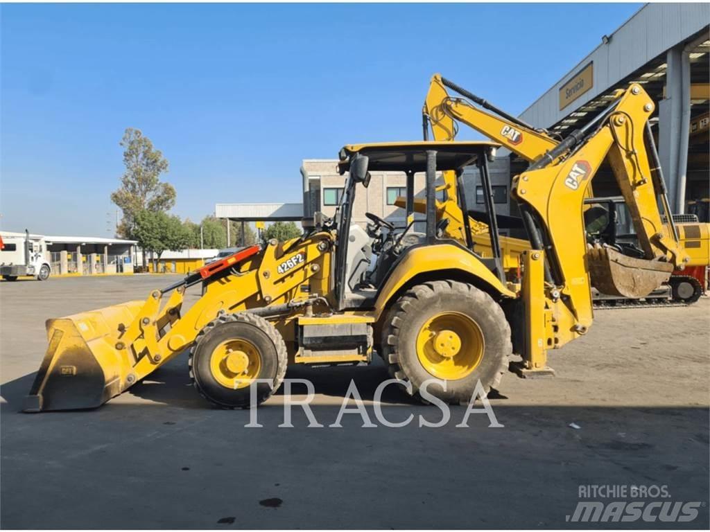CAT 426 F 2 Товарач със заден ексватор