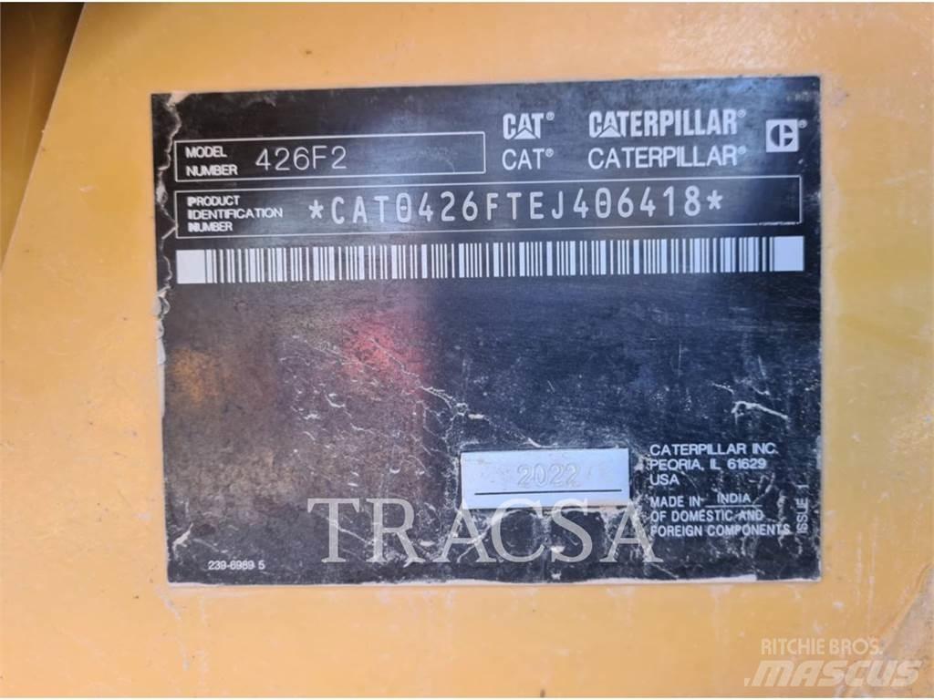 CAT 426 F 2 Товарач със заден ексватор