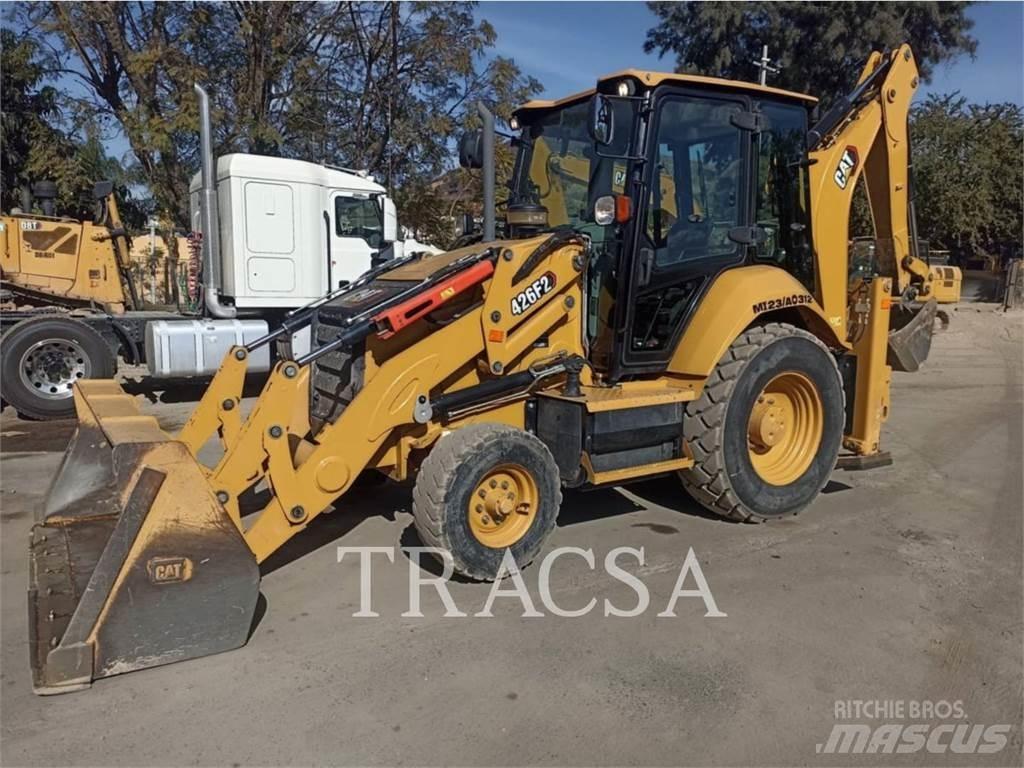 CAT 426 F 2 Товарач със заден ексватор