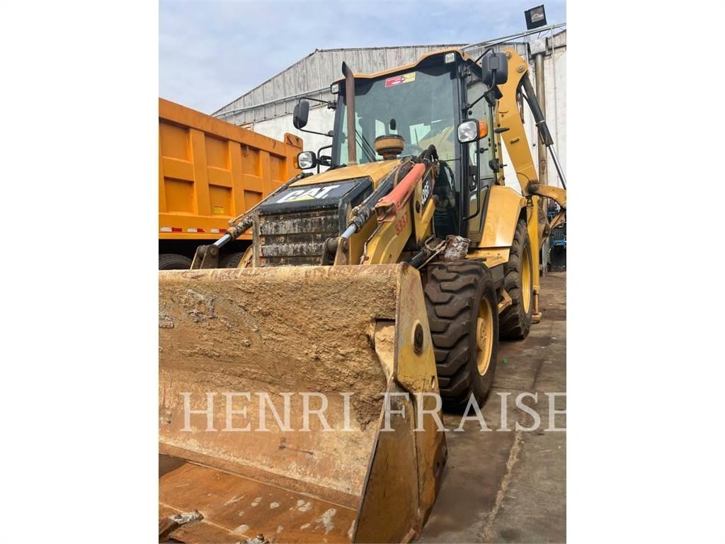 CAT 426F2LRC Товарач със заден ексватор