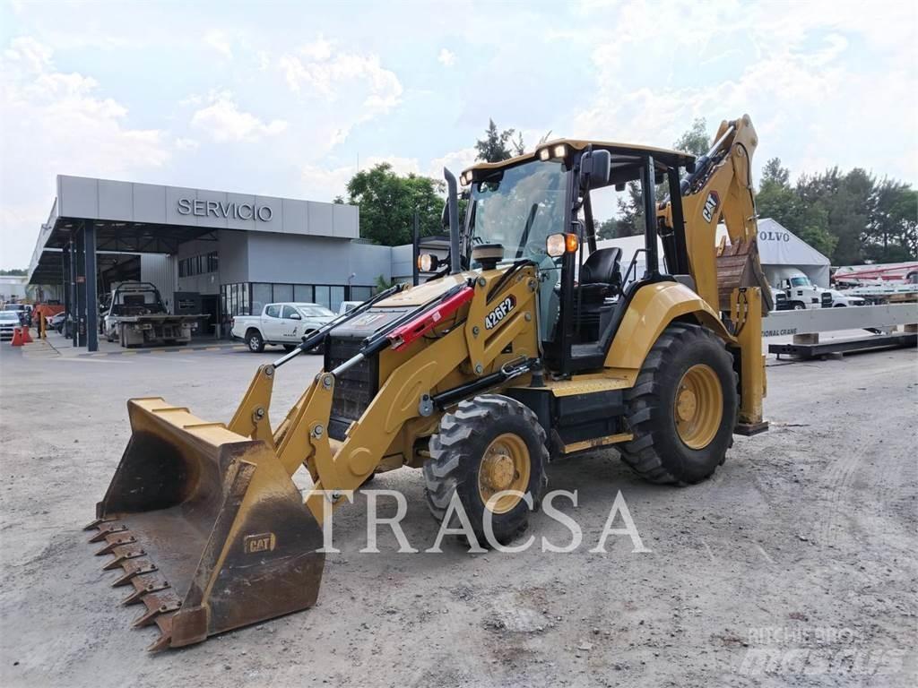 CAT 426F2LRC Товарач със заден ексватор