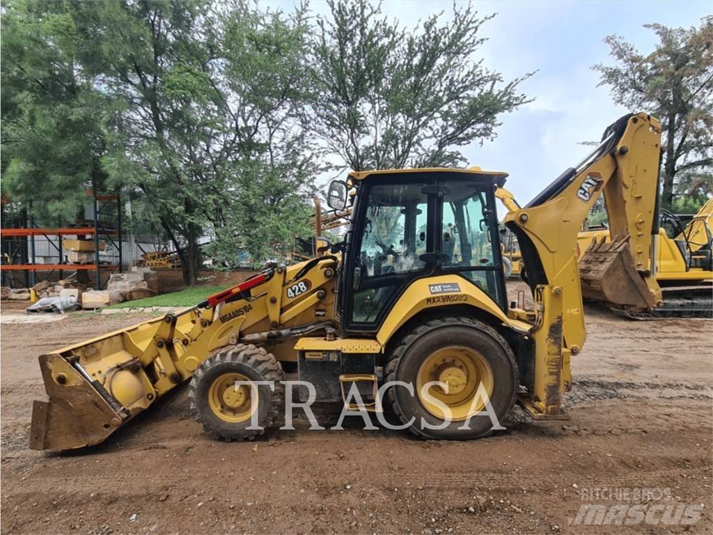 CAT 428 Товарач със заден ексватор