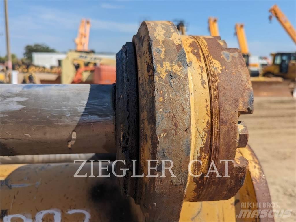CAT 42DB Кофи