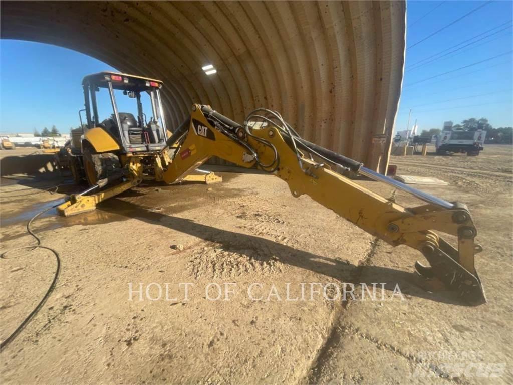 CAT 430 Товарач със заден ексватор