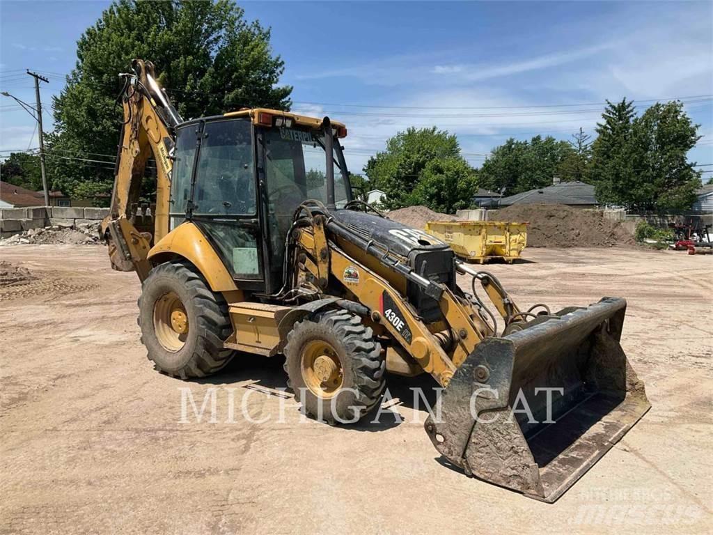 CAT 430EIT A Товарач със заден ексватор