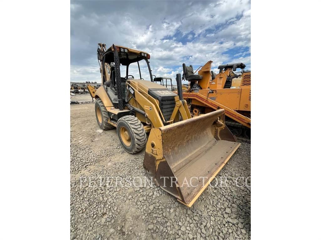 CAT 430F Товарач със заден ексватор