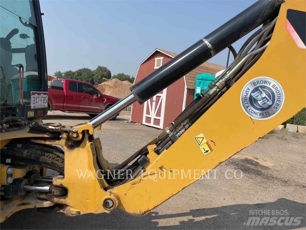 CAT 430F 4WDE Товарач със заден ексватор