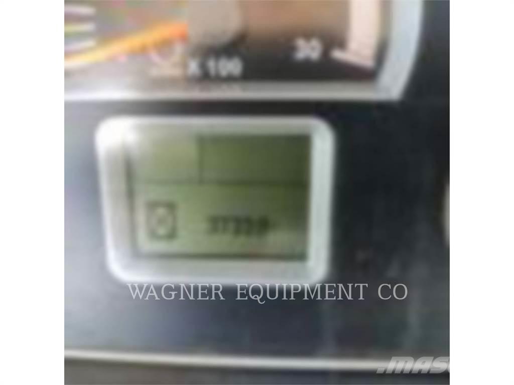 CAT 430F IT4WD Товарач със заден ексватор