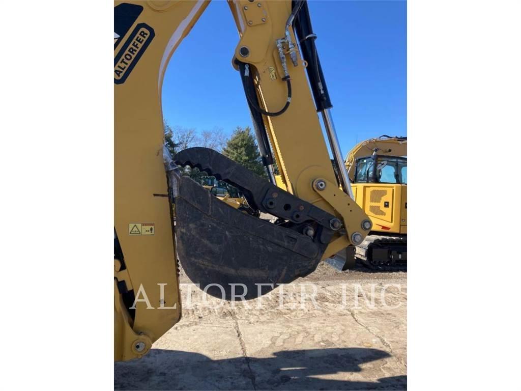 CAT 430F ST Товарач със заден ексватор