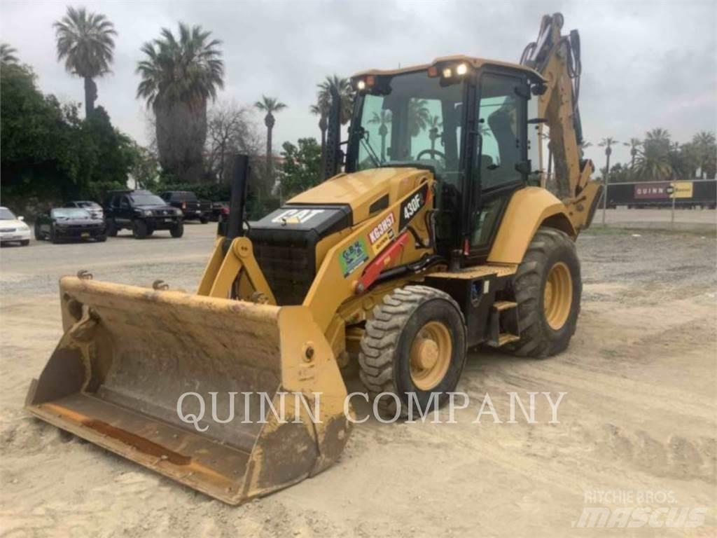 CAT 430F2 Товарач със заден ексватор