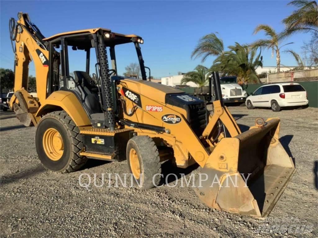 CAT 430F2 Товарач със заден ексватор