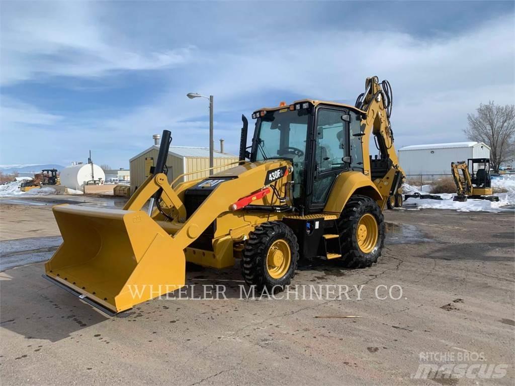 CAT 430F2 CF Товарач със заден ексватор