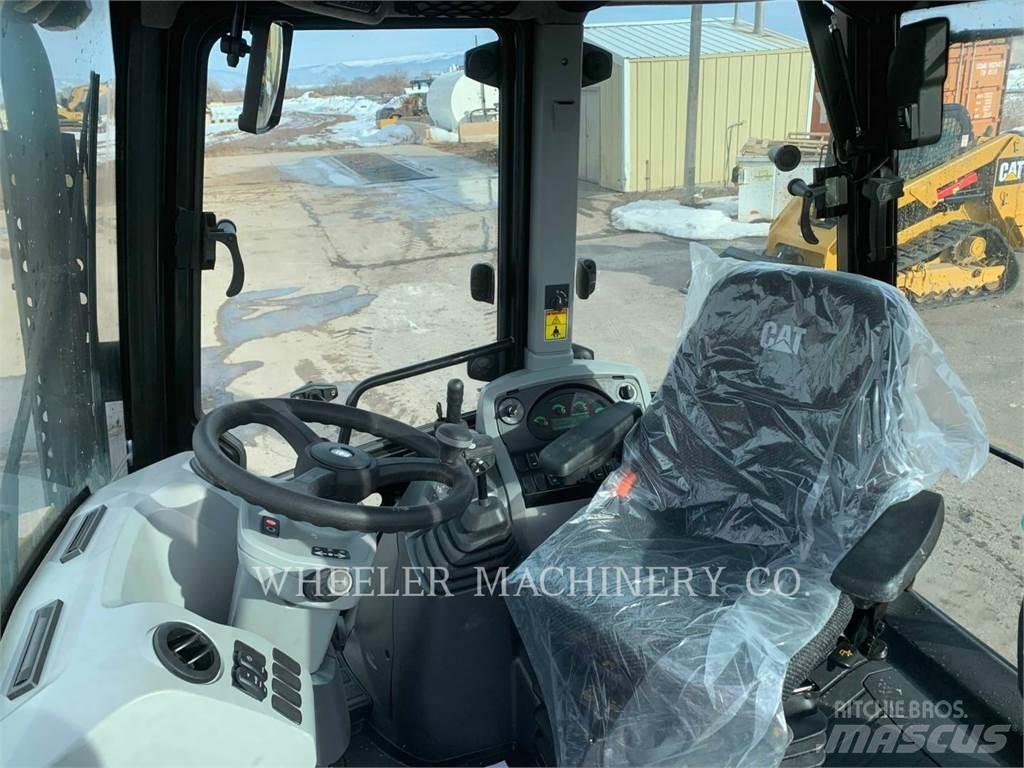 CAT 430F2 CF Товарач със заден ексватор