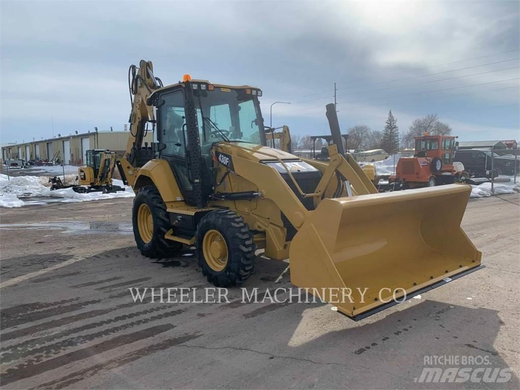 CAT 430F2 CF Товарач със заден ексватор