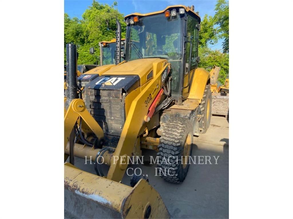 CAT 430F2ST Товарач със заден ексватор