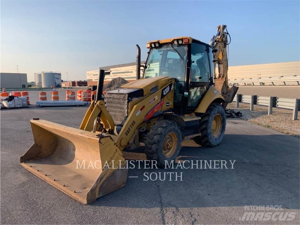 CAT 430FST Товарач със заден ексватор