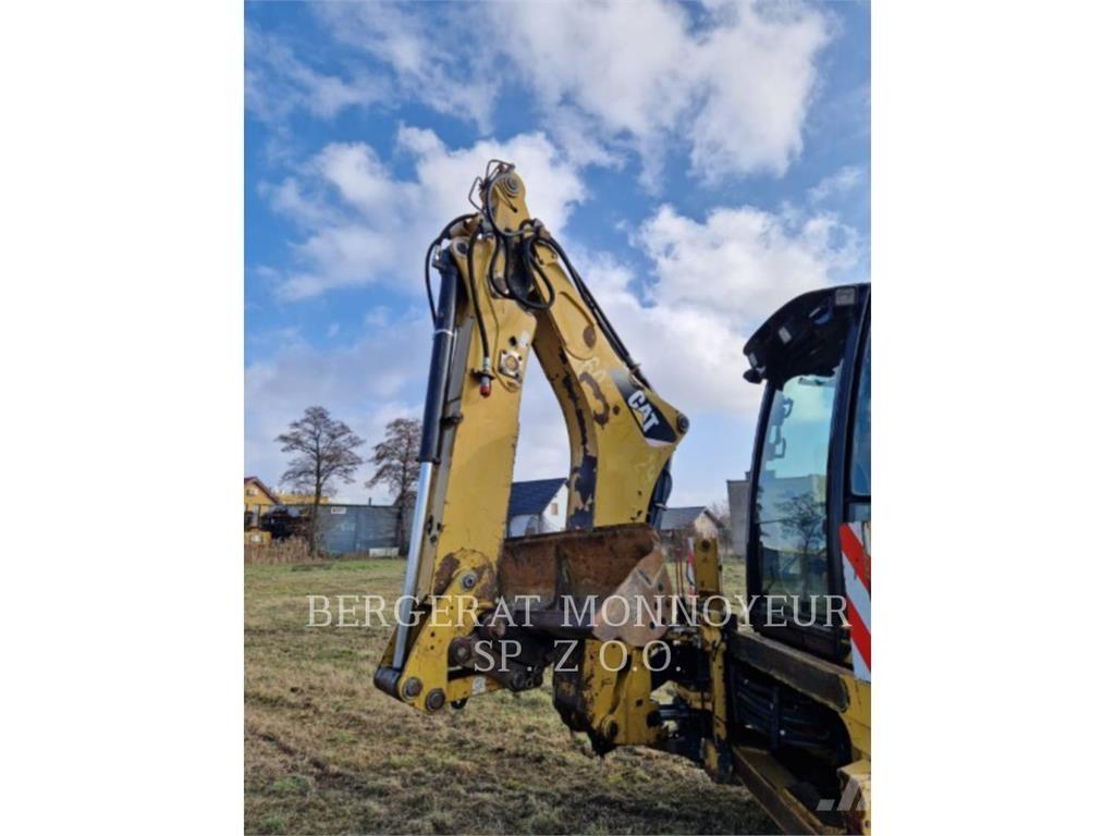 CAT 432E Товарач със заден ексватор