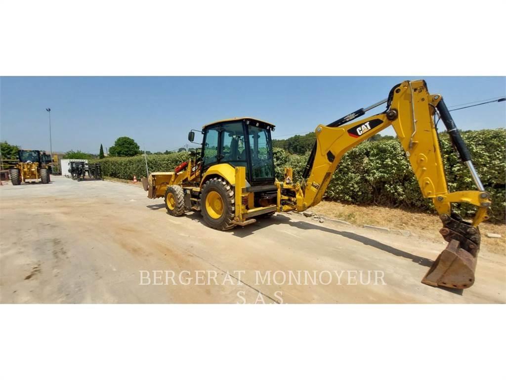 CAT 432F2 Товарач със заден ексватор