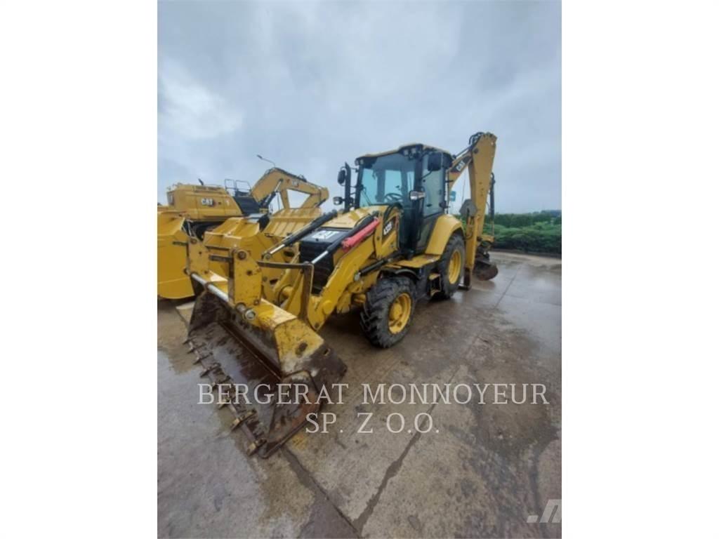 CAT 432F2 Товарач със заден ексватор