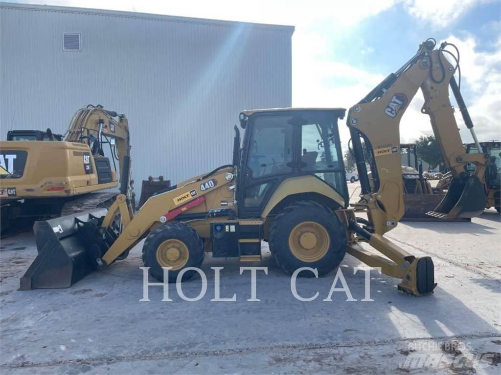 CAT 440 C4E Товарач със заден ексватор