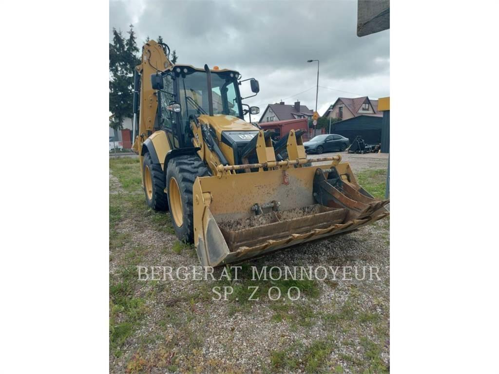 CAT 444 Товарач със заден ексватор