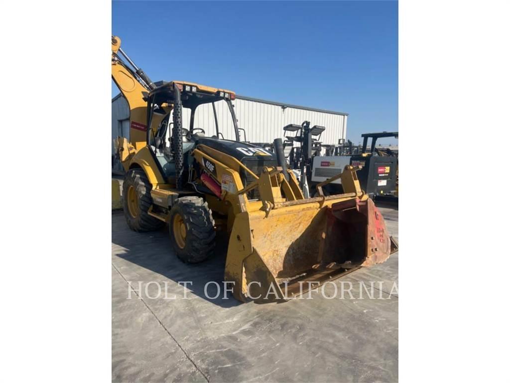 CAT 450 Товарач със заден ексватор