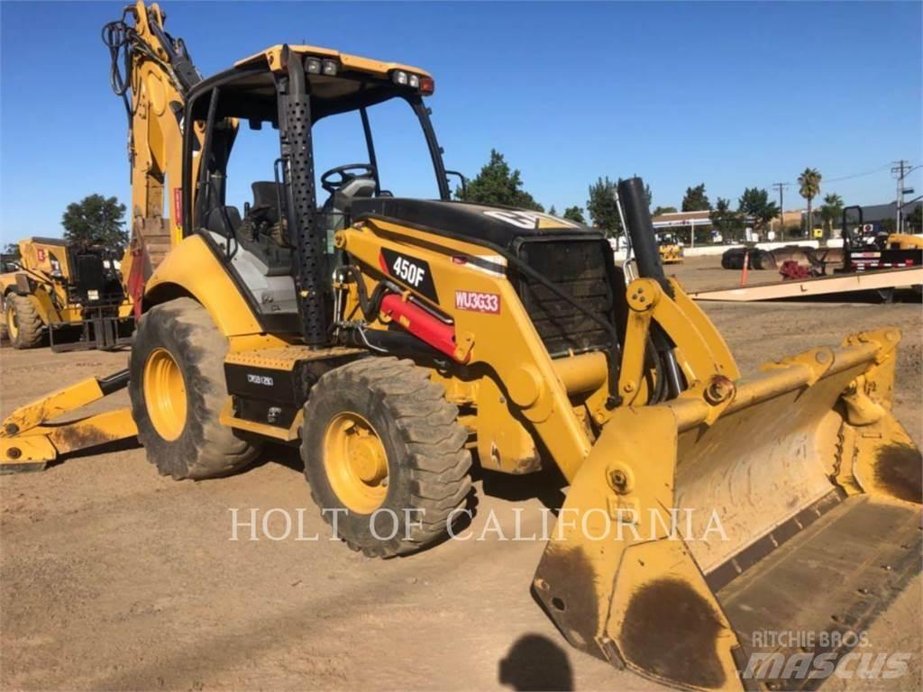 CAT 450 Товарач със заден ексватор