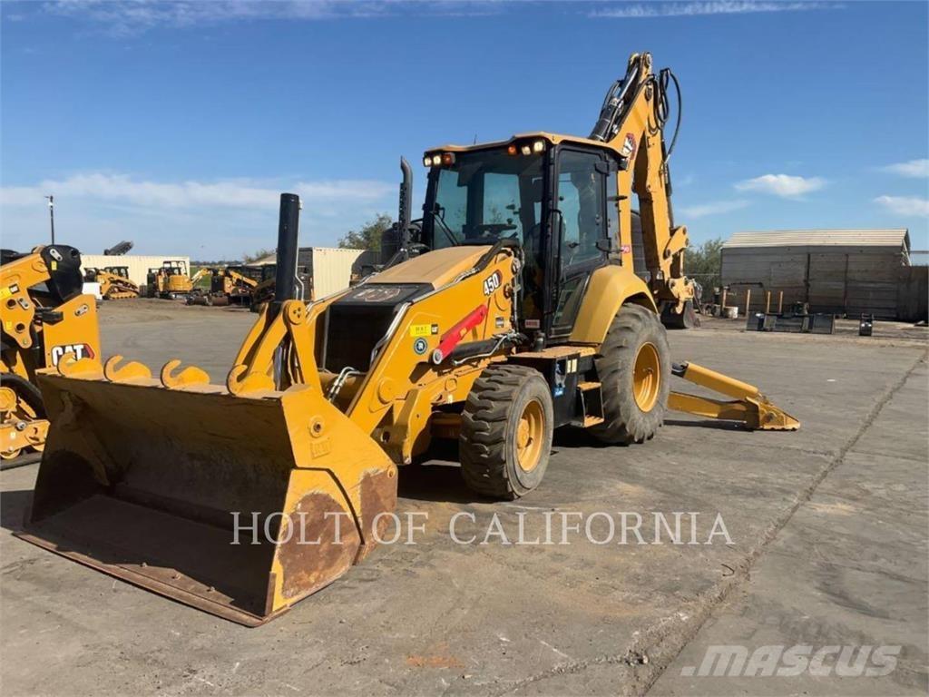 CAT 450 Товарач със заден ексватор