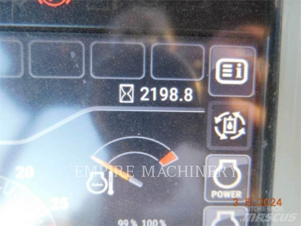 CAT 450-074EOP Товарач със заден ексватор
