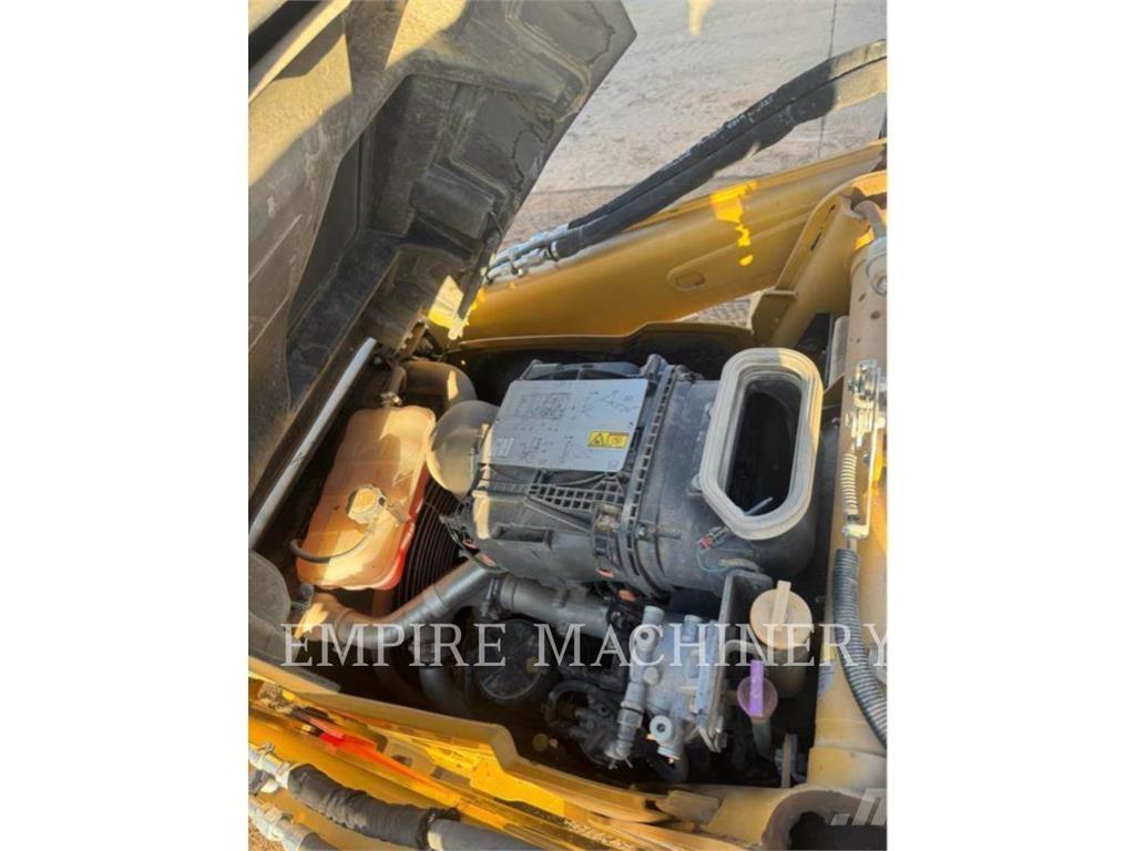 CAT 450-074EOP Товарач със заден ексватор