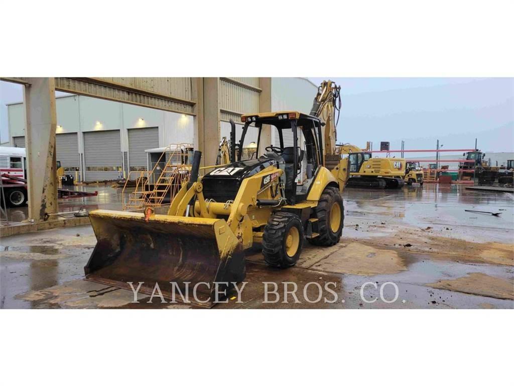 CAT 450F Товарач със заден ексватор