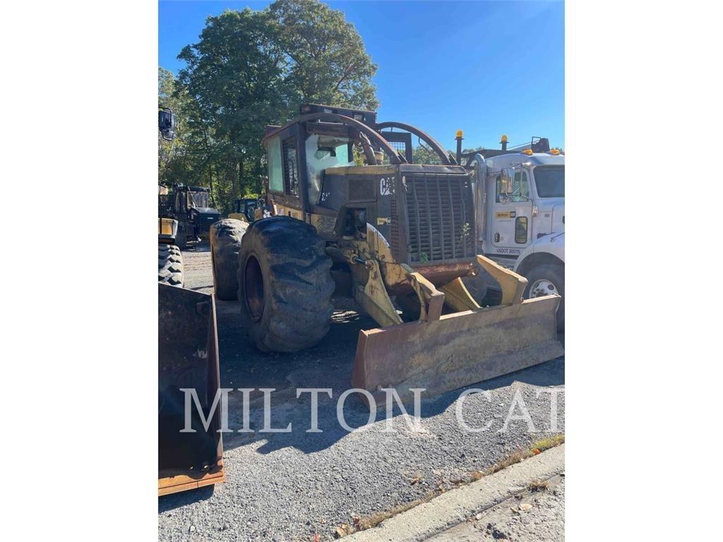 CAT 525B Скидери
