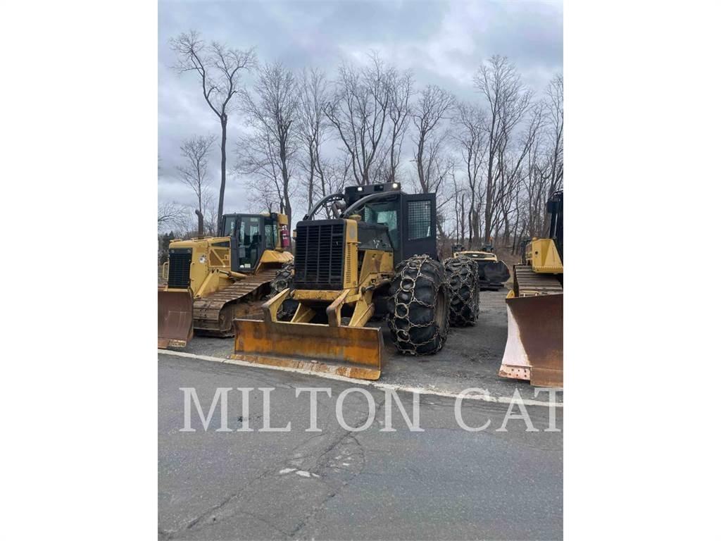 CAT 535C Скидери

