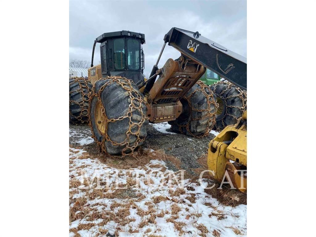 CAT 545D Скидери
