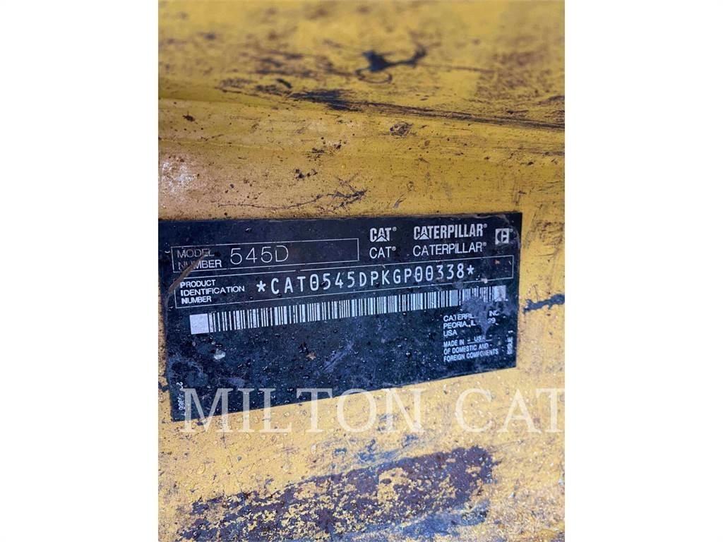 CAT 545D Скидери
