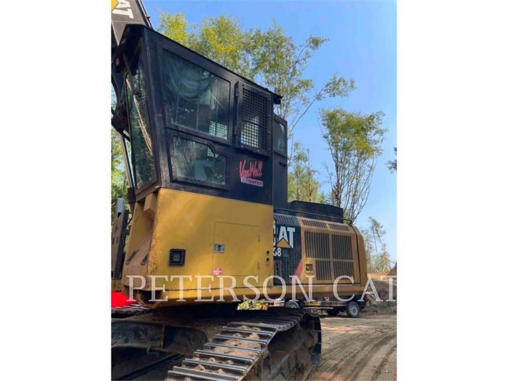 CAT 568 Горски трактори