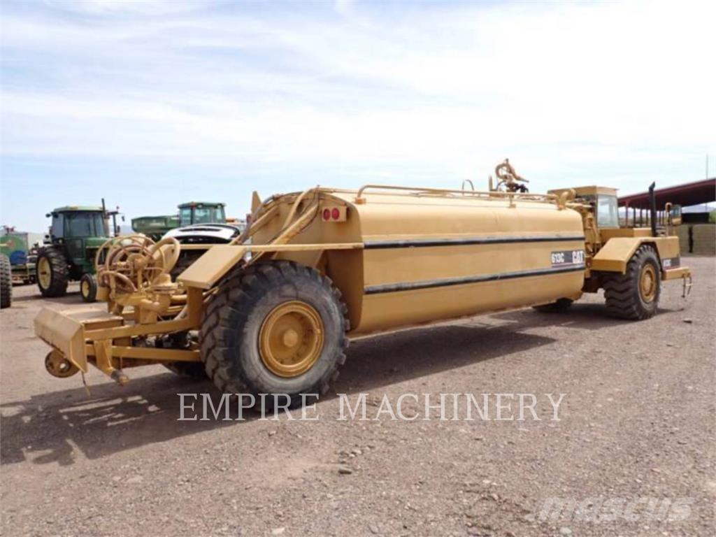 CAT 613C WW Цистерни за вода
